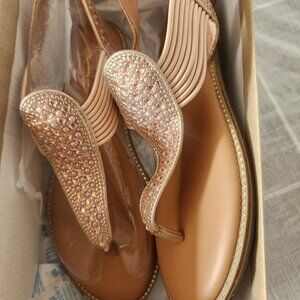 Women's 8 Gold glitter Jessica Cline Sandals